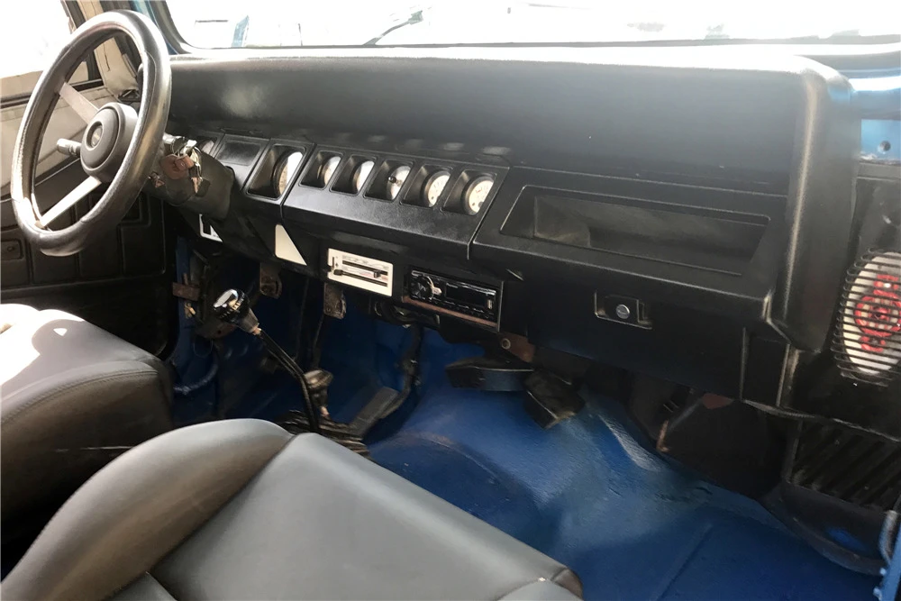 1991 Jeep YJ Wrangler - Image 4 of 5