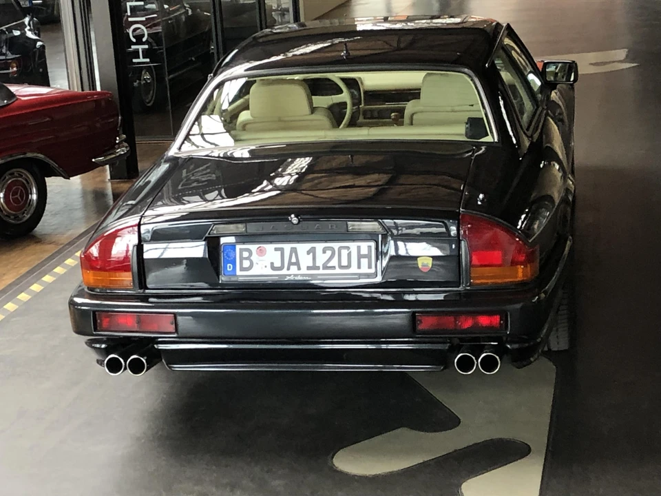 1991 Jaguar XJS Facelift V12 - Image 19 of 31