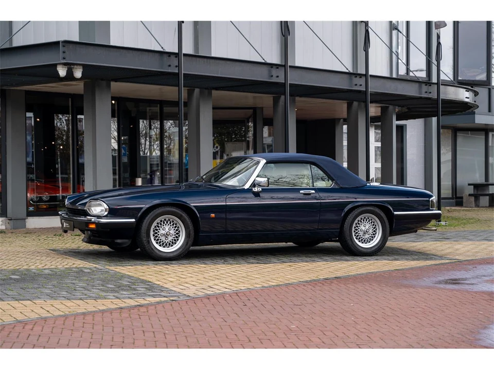 1991 Jaguar XJS Convertible - Image 2 of 11