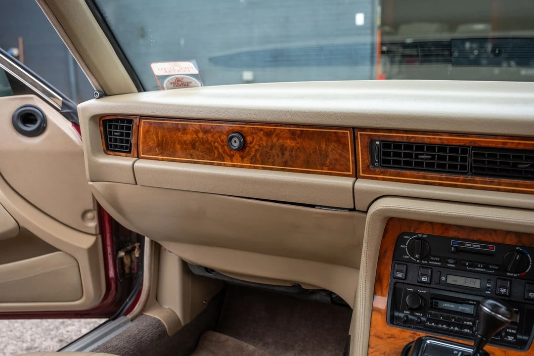 1991 Jaguar XJ40 XJ - Image 22 of 30