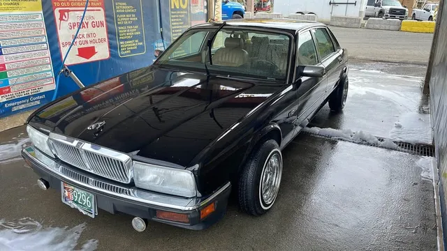 1991 Jaguar XJ Collection Sedan