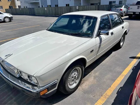 1991 Jaguar XJ