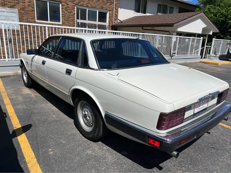 1991 Jaguar XJ Series 3 - Image 2 of 11