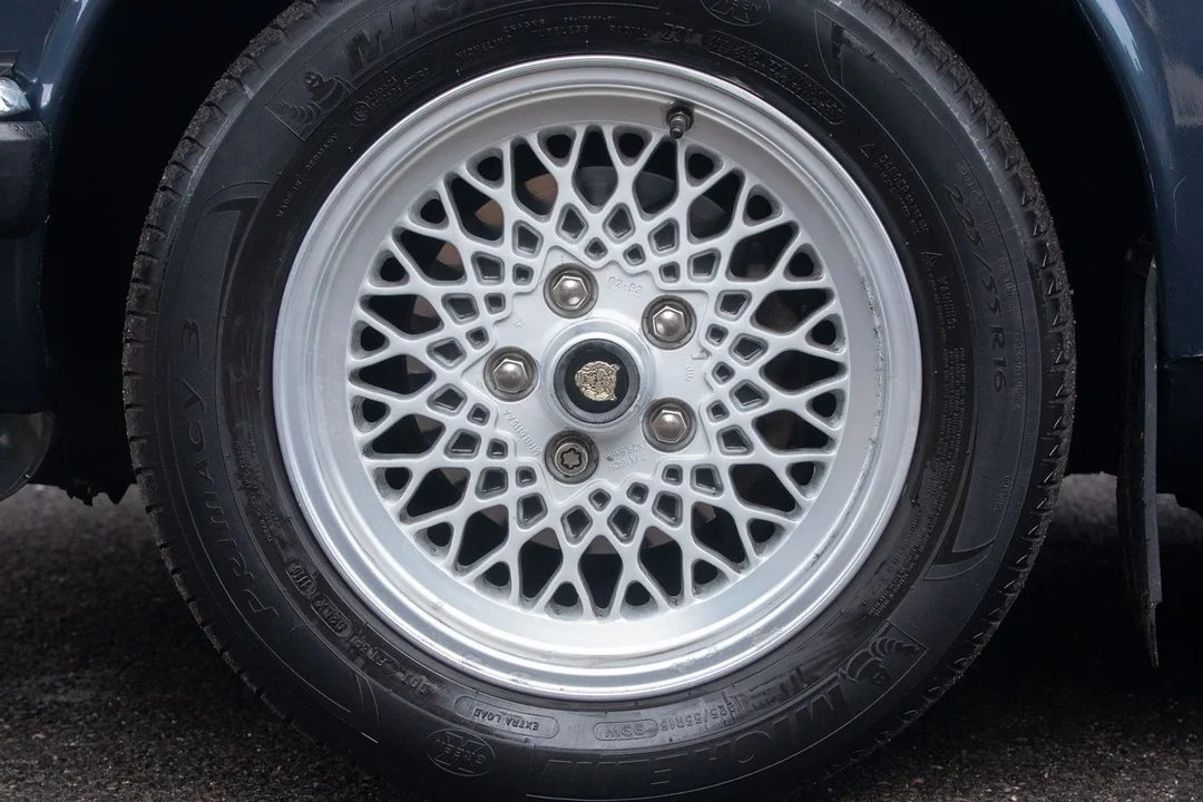 1991 Jaguar XJS Pre-Facelift AJ-6 - Image 25 of 30