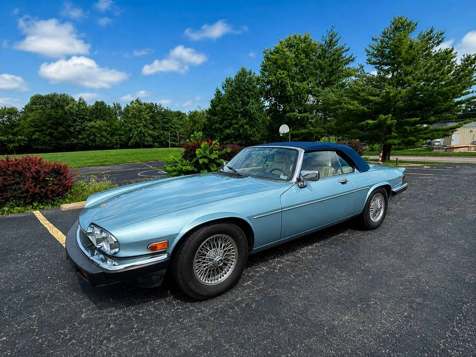 1991 Jaguar XJS Convertible - Image 2 of 12
