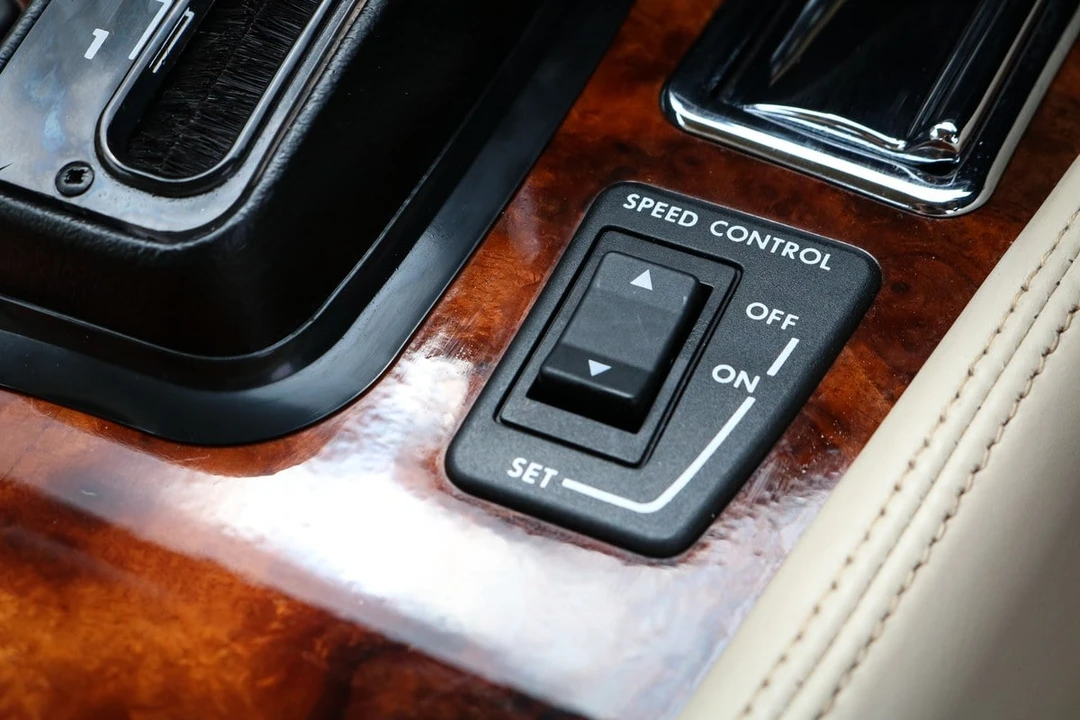 1991 Jaguar XJ-S TWR - Image 23 of 30