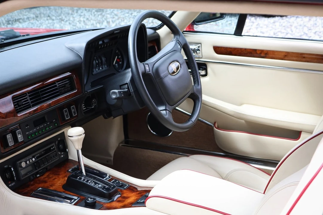 1991 Jaguar XJ-S TWR - Image 16 of 30