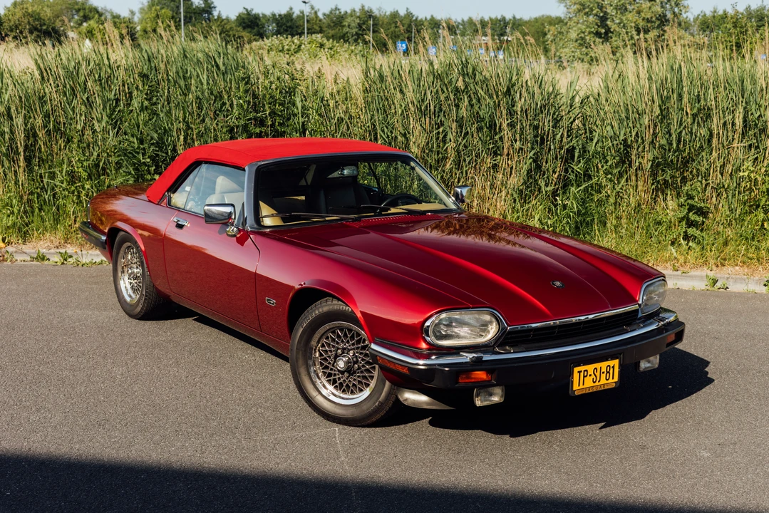 1991 Jaguar XJS Convertible - Image 10 of 31