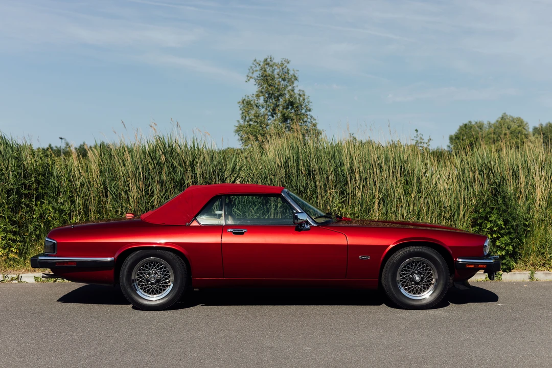 1991 Jaguar XJS Convertible - Image 9 of 31