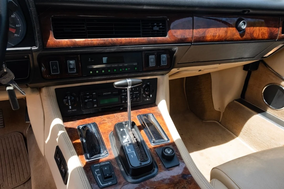 1991 Jaguar XJS Pre-Facelift V12 - Image 18 of 31
