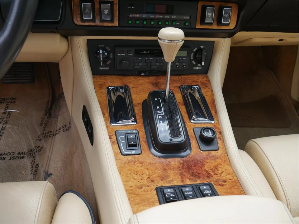 1991 Jaguar XJ40 XJ - Image 27 of 31