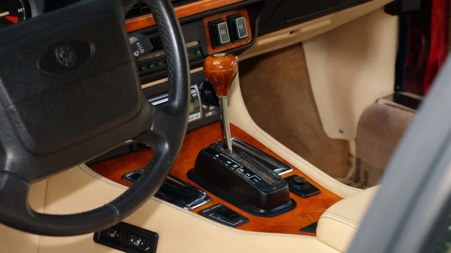 1991 Jaguar XJ40 XJ - Image 10 of 12