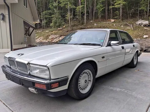 1991 Jaguar XJ Sovereign