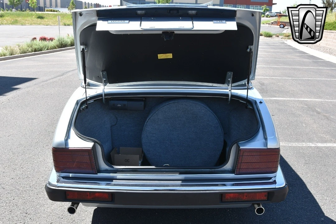 1991 Jaguar XJ40 XJ - Image 21 of 21
