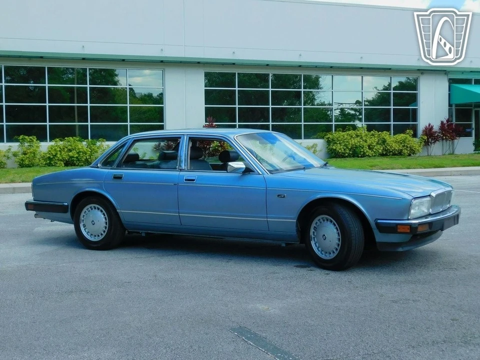 1991 Jaguar XJ40 XJ - Image 19 of 21