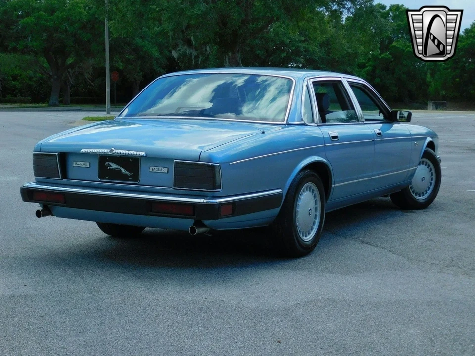 1991 Jaguar XJ40 XJ - Image 8 of 21
