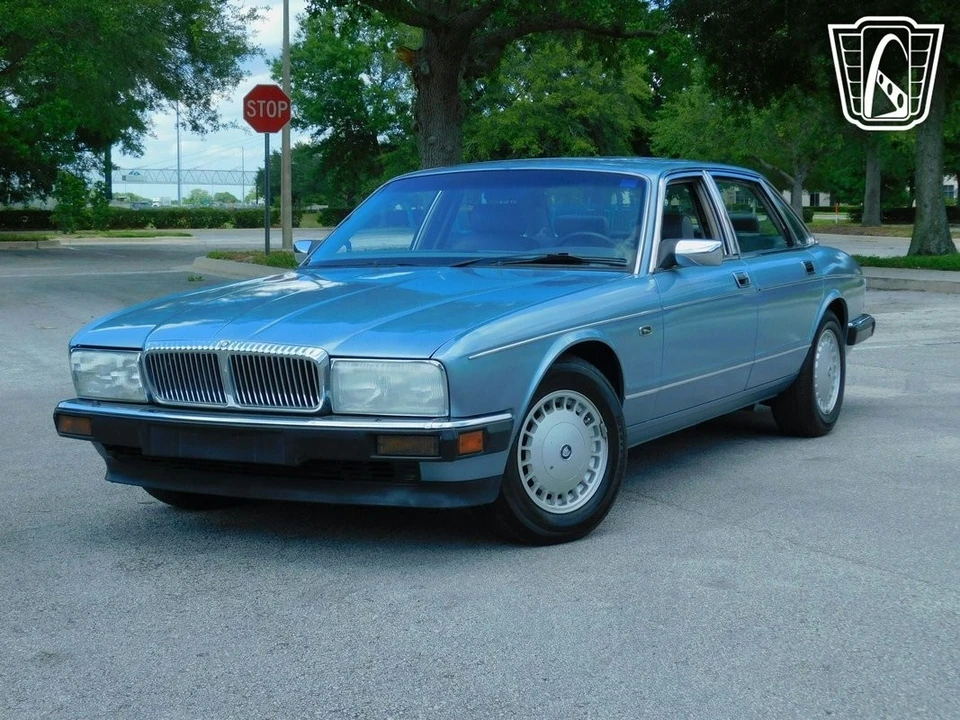 1991 Jaguar XJ40 XJ - Image 7 of 21