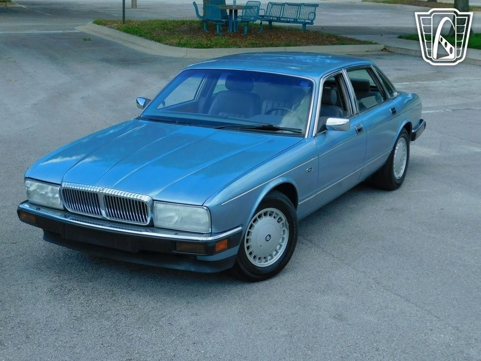 1991 Jaguar XJ40 XJ - Image 5 of 21