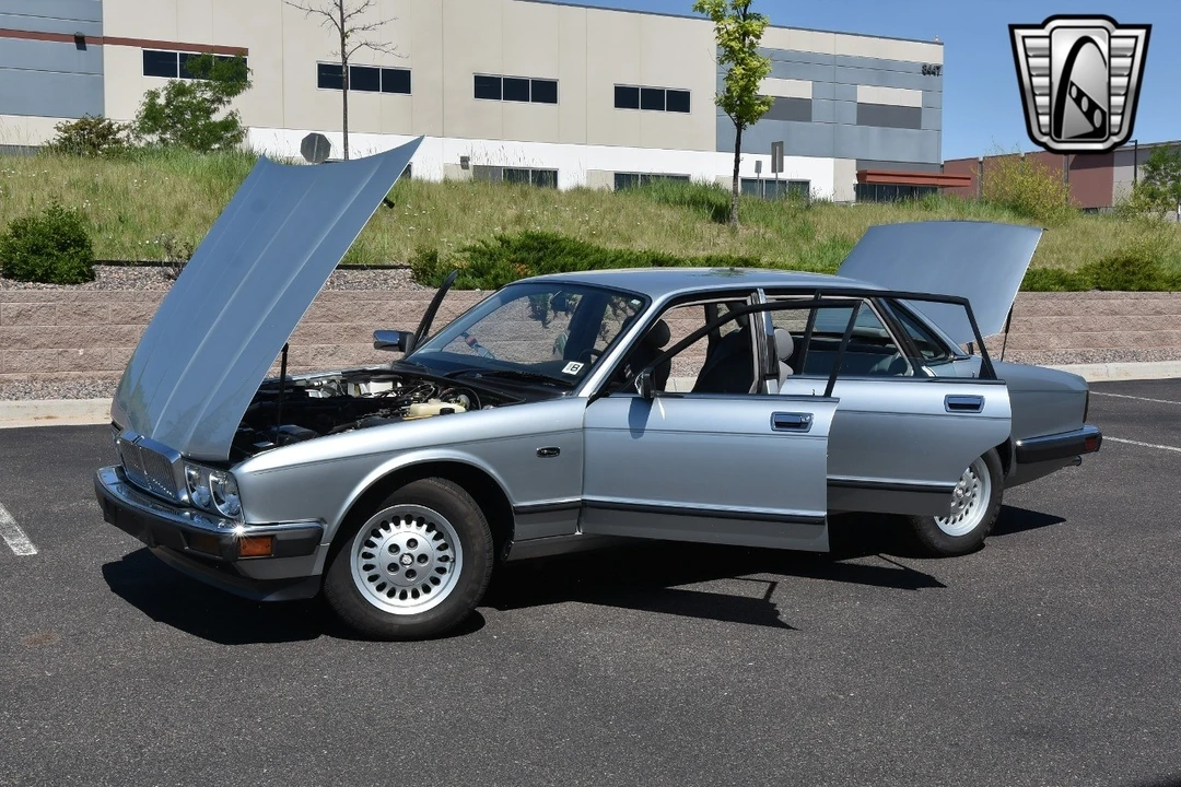 1991 Jaguar XJ40 XJ - Image 15 of 21