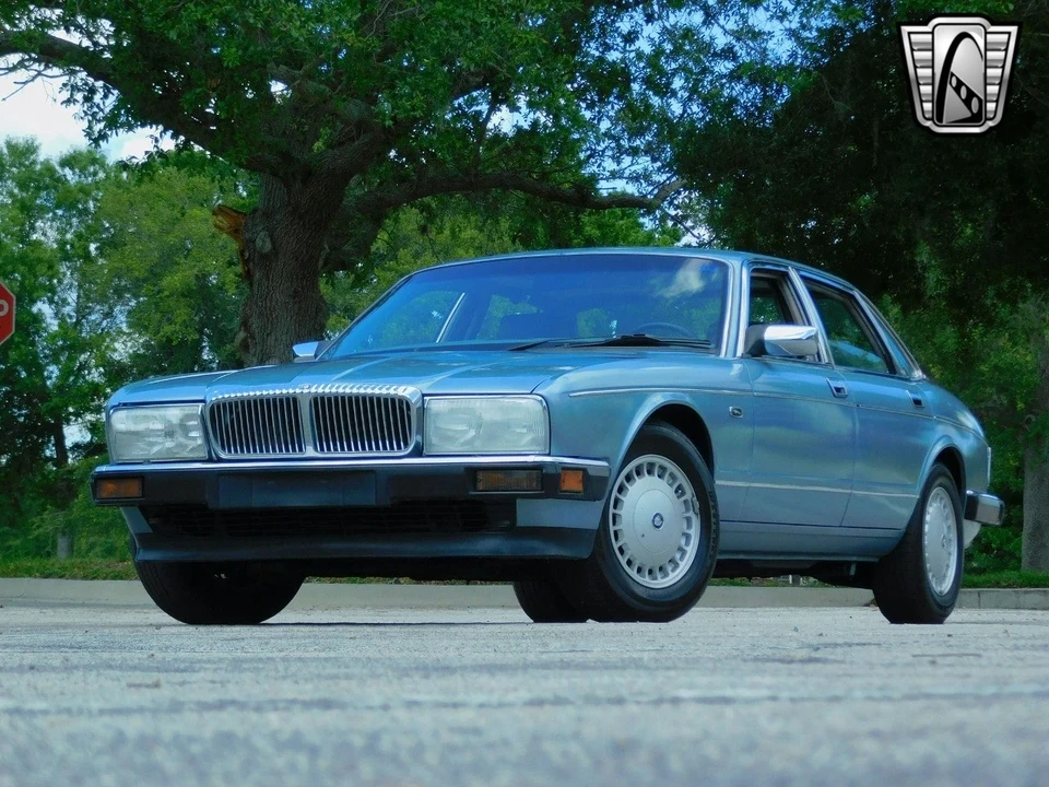 1991 Jaguar XJ40 XJ - Image 3 of 21
