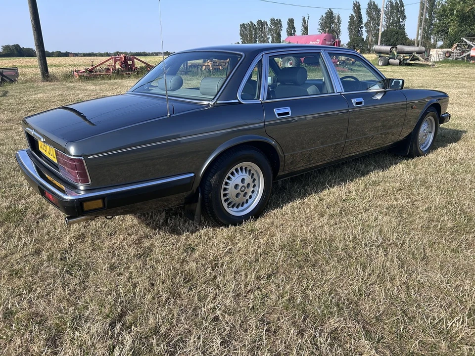 1991 Jaguar XJ40 XJ - Image 2 of 30