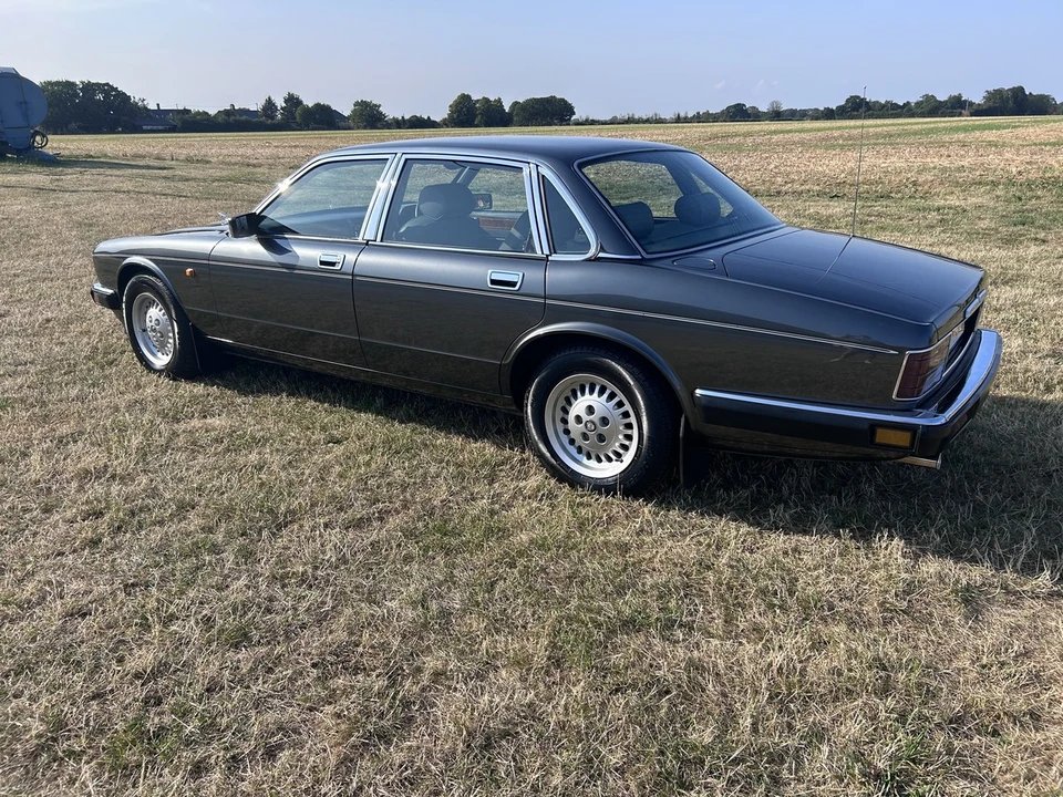1991 Jaguar XJ40 XJ - Image 5 of 30