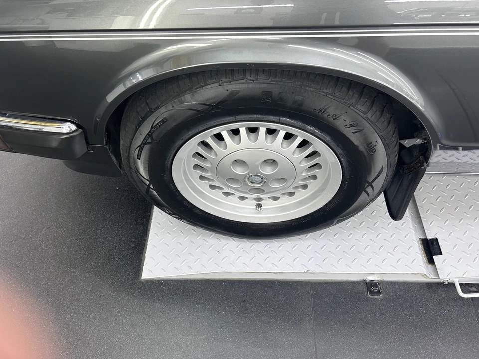 1991 Jaguar XJ40 XJ - Image 17 of 30