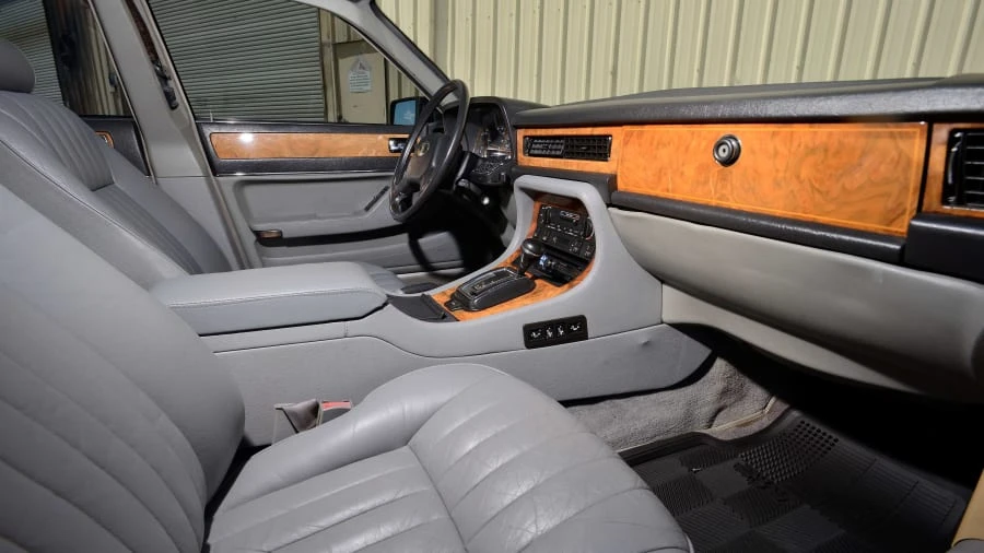 1991 Jaguar XJ40 XJ - Image 5 of 12