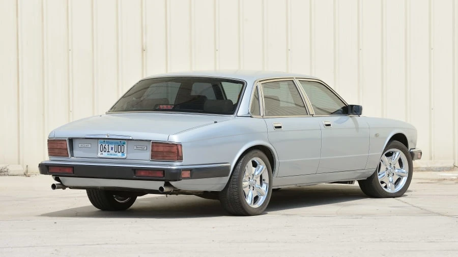 1991 Jaguar XJ40 XJ - Image 3 of 12