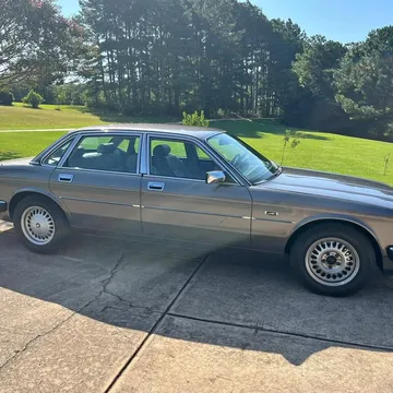1991 Jaguar XJ6 Sovereign (XJ40)