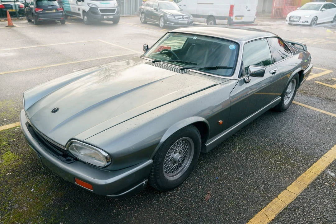 1990 Jaguar XJS Facelift AJ-16 - Image 13 of 30