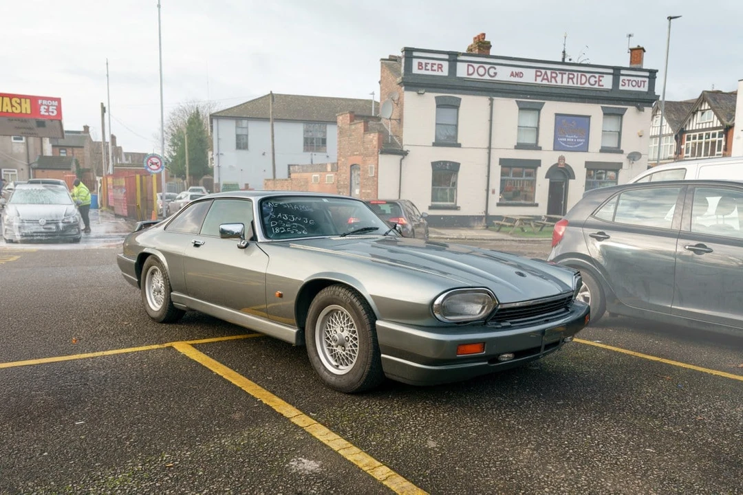 1990 Jaguar XJS Facelift AJ-16 - Image 11 of 30