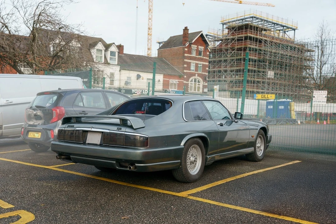 1990 Jaguar XJS Facelift AJ-16 - Image 18 of 30