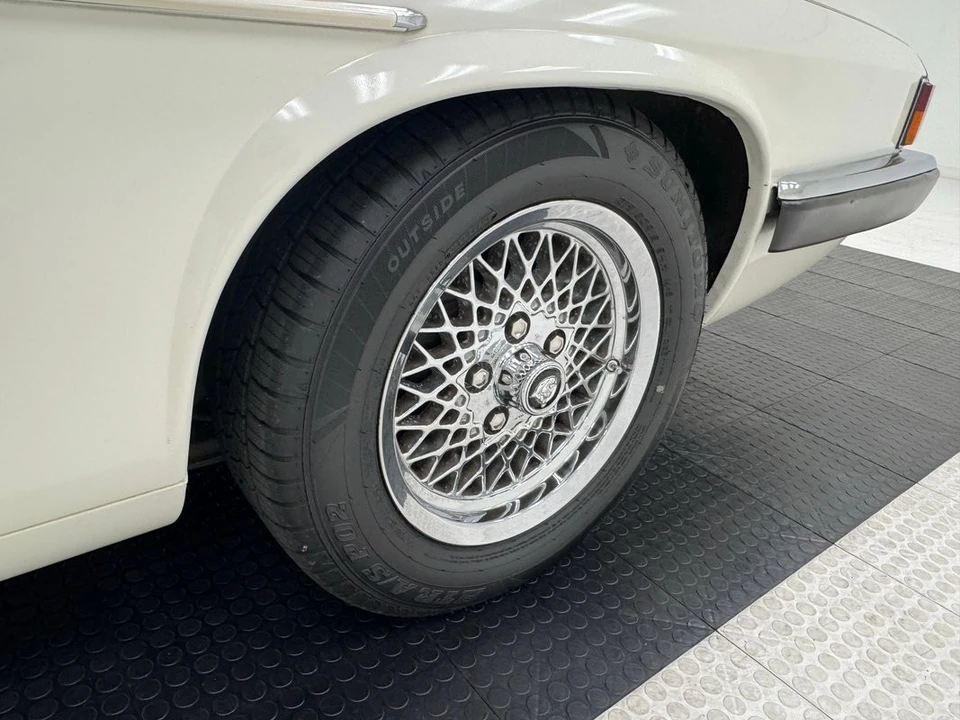 1991 Jaguar XJS Convertible - Image 21 of 21