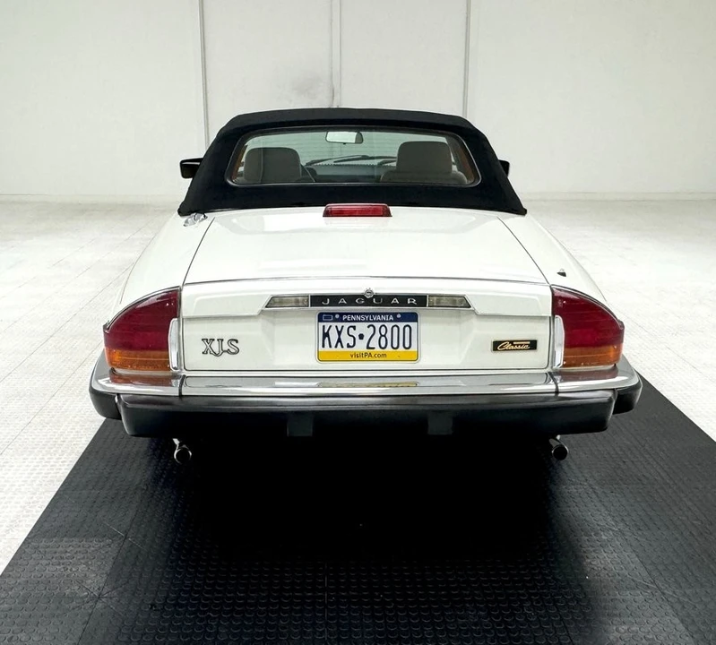 1991 Jaguar XJS Convertible - Image 7 of 21
