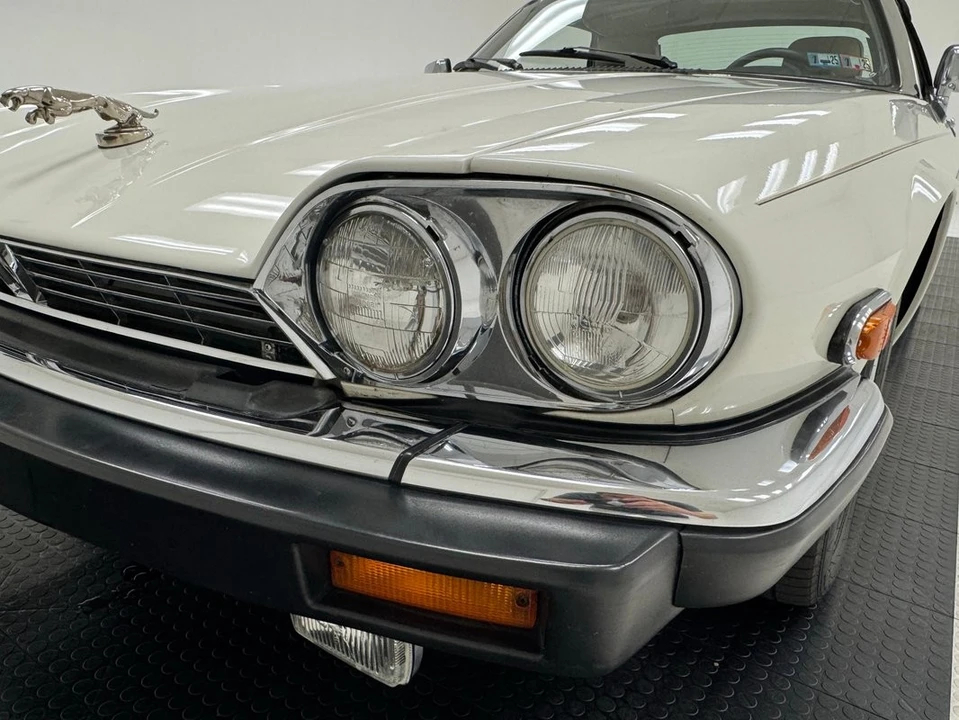 1991 Jaguar XJS Convertible - Image 14 of 21