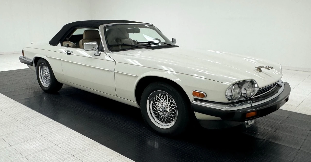 1991 Jaguar XJS Convertible - Image 10 of 21
