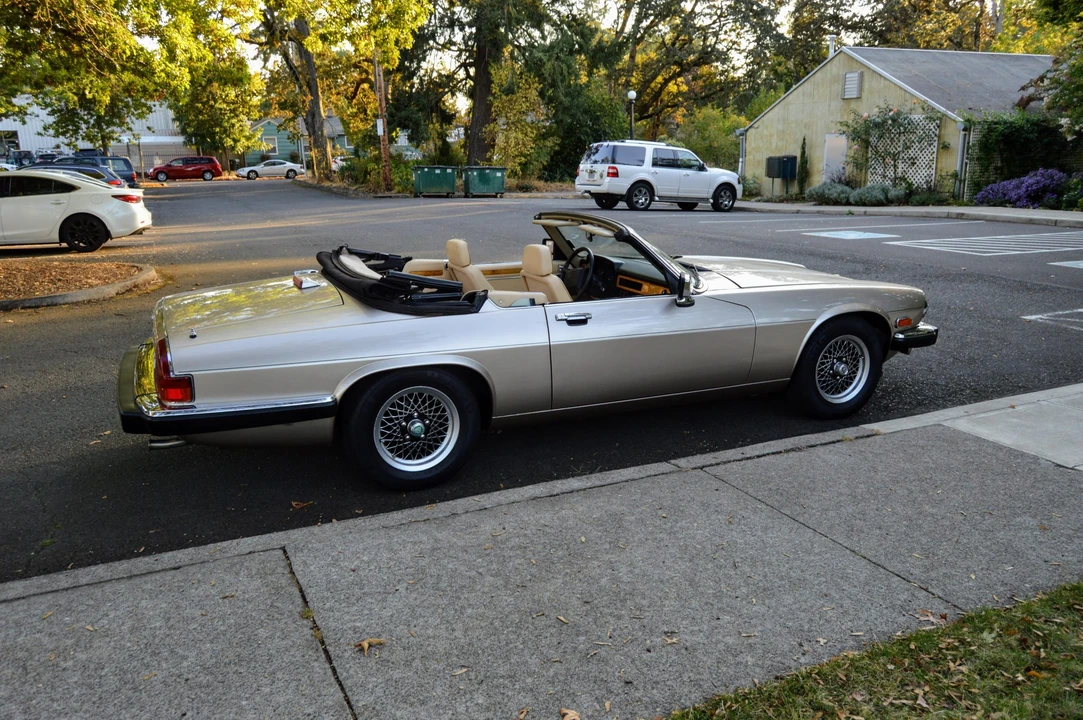 1991 Jaguar XJS Pre-Facelift V12 - Image 12 of 31