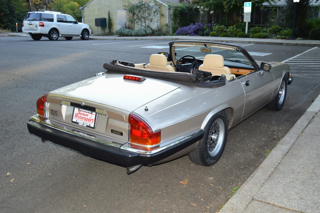 1991 Jaguar XJS Pre-Facelift V12 - Image 11 of 31