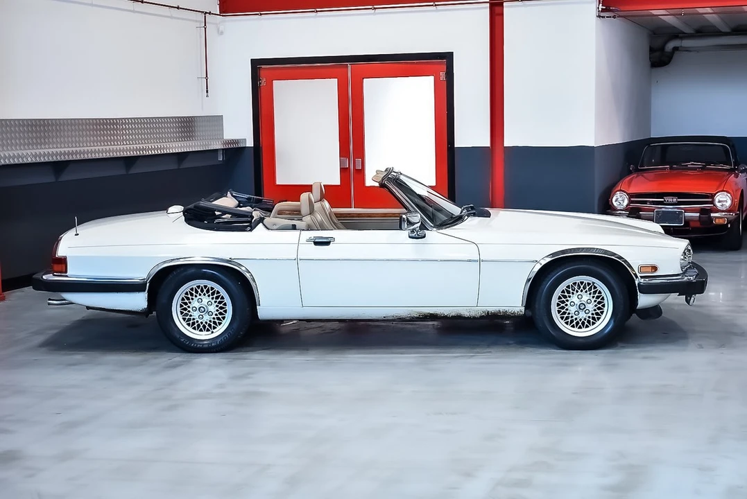 1991 Jaguar XJS Convertible - Image 14 of 30