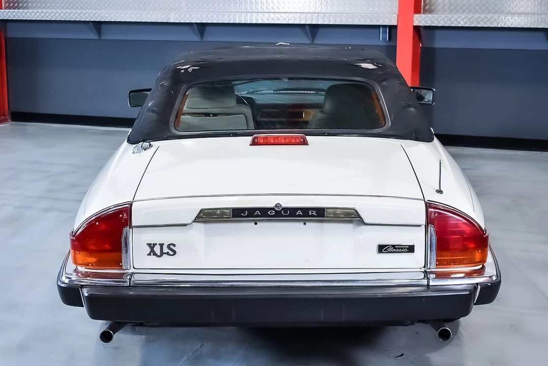 1991 Jaguar XJS Convertible - Image 18 of 30