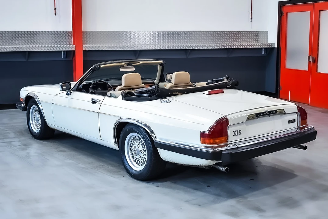 1991 Jaguar XJS Convertible - Image 3 of 30
