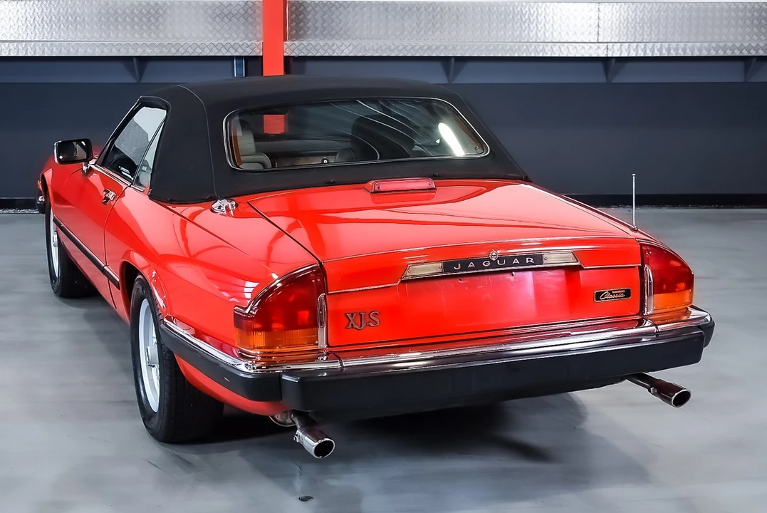 1991 Jaguar XJS Convertible - Image 24 of 30