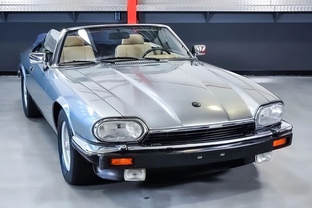 1991 Jaguar XJS Convertible - Image 2 of 30