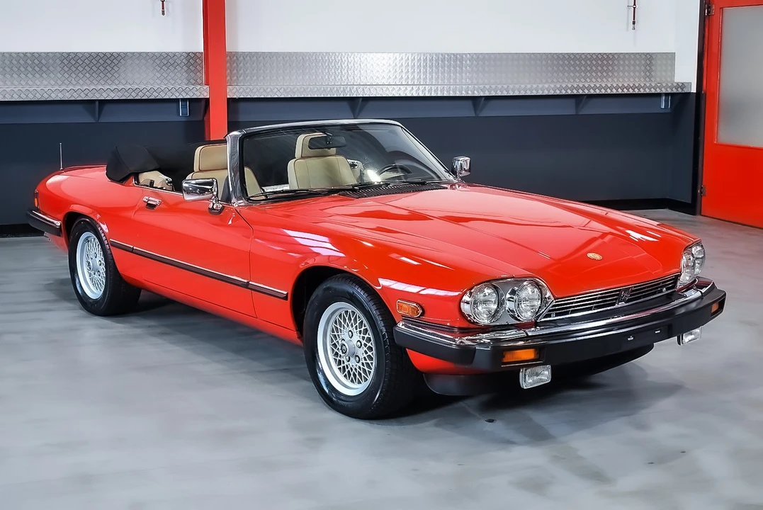 1991 Jaguar XJS Convertible - Image 9 of 30