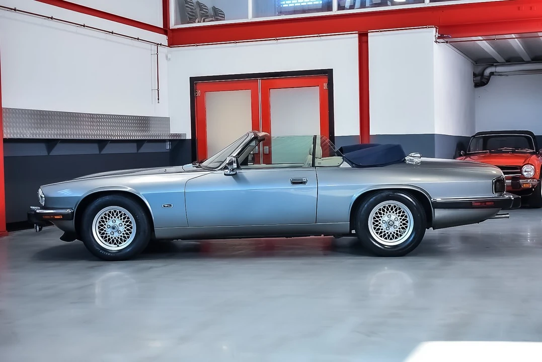 1991 Jaguar XJS Convertible - Image 4 of 30