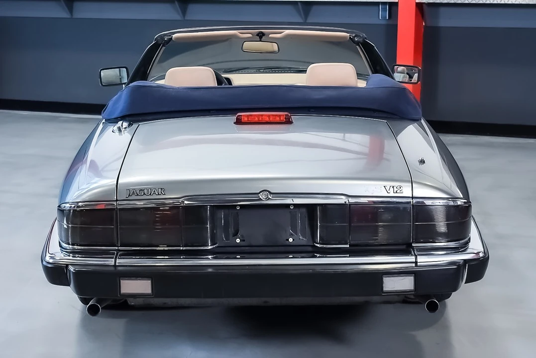 1991 Jaguar XJS Convertible - Image 15 of 30