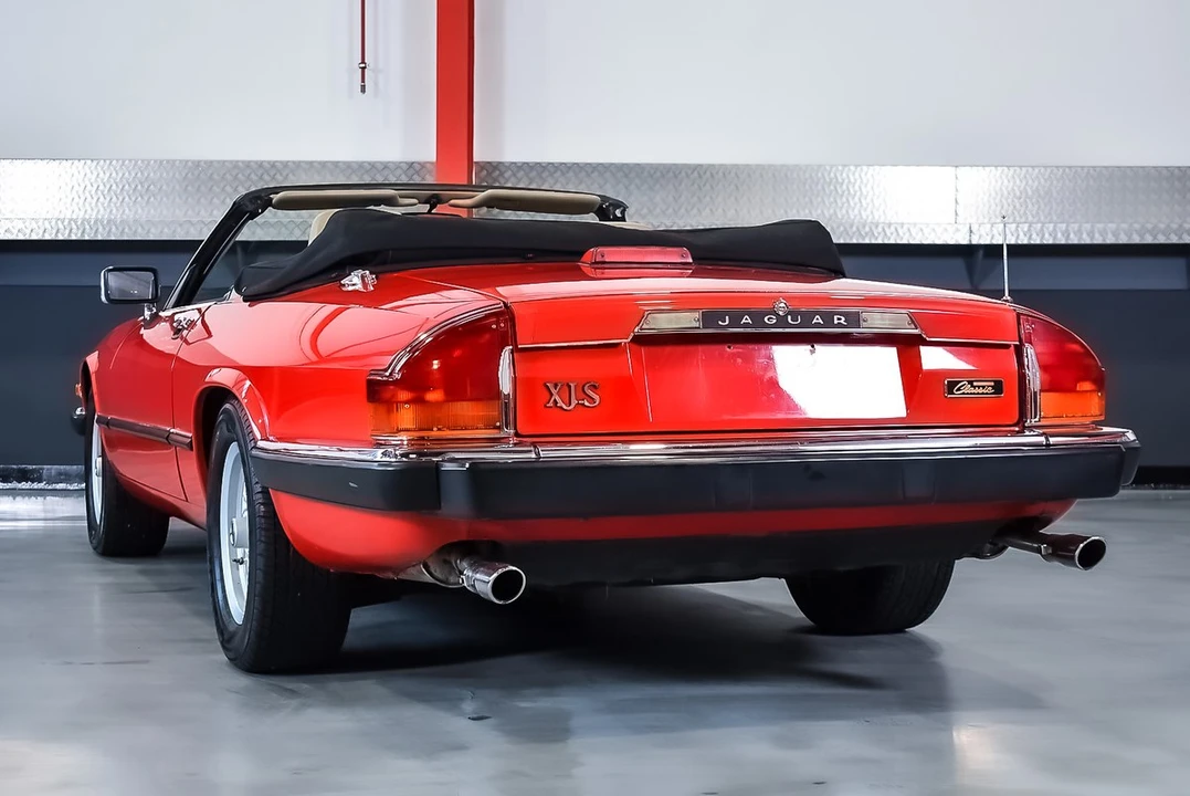 1991 Jaguar XJS Convertible - Image 17 of 30