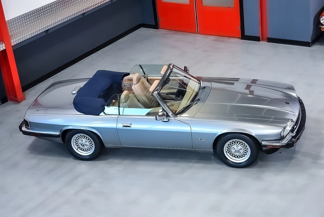 1991 Jaguar XJS Convertible - Image 12 of 30