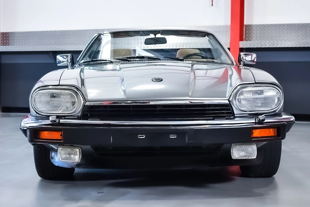1991 Jaguar XJS Convertible - Image 17 of 30
